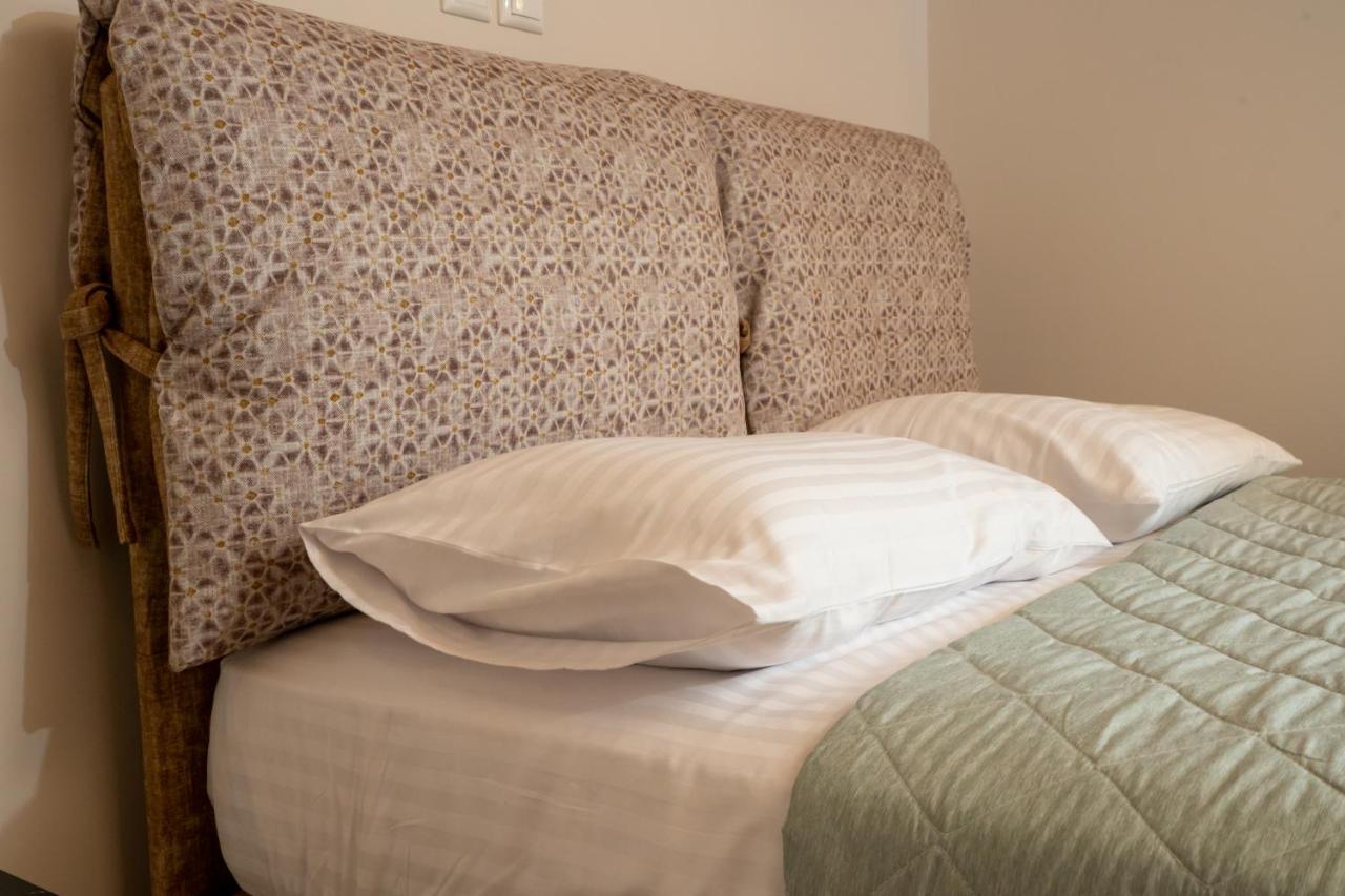 Ferienwohnung Comfy & Stylish Apt In Ioannina Exterior foto